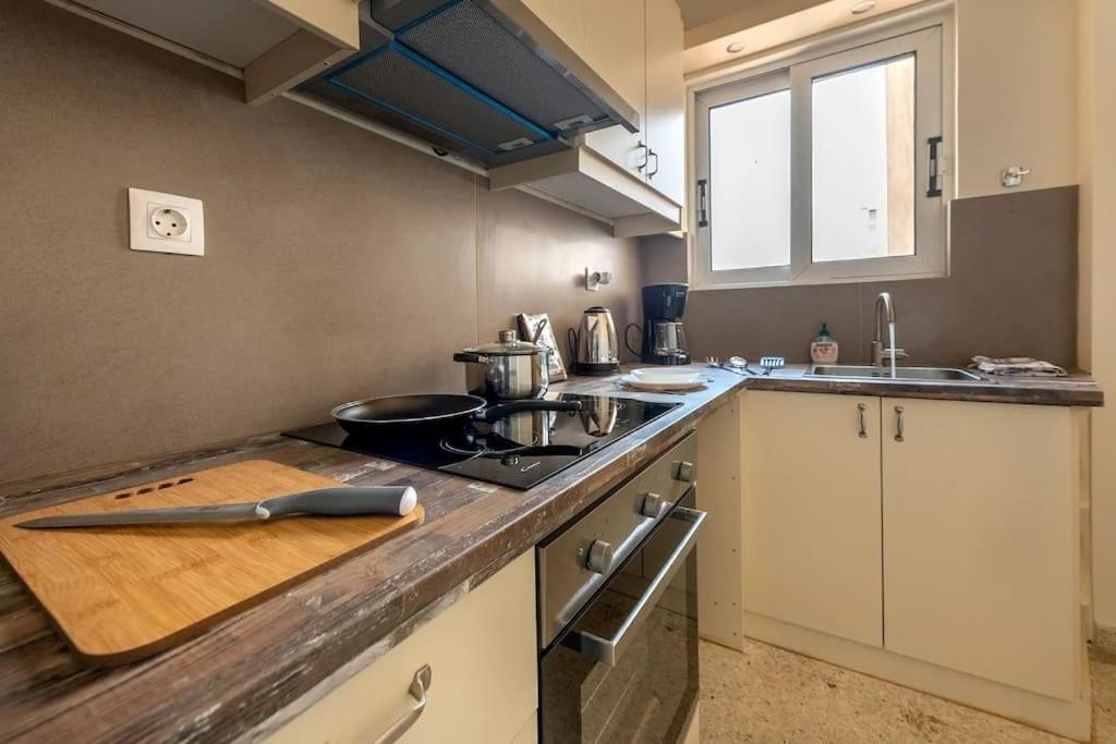 Kerameikos 2 Bedroom Apartment Athens Ngoại thất bức ảnh