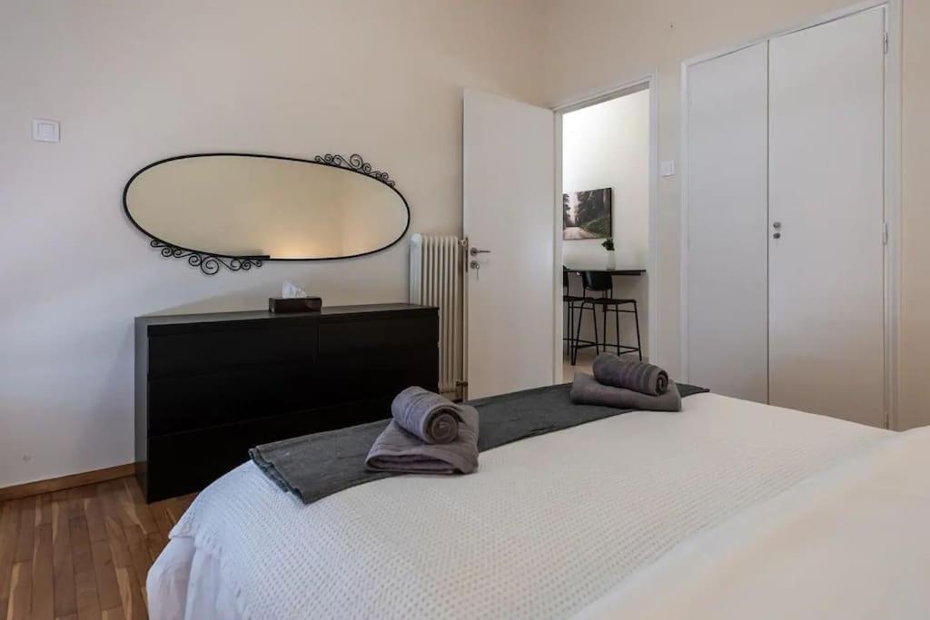 Kerameikos 2 Bedroom Apartment Athens Ngoại thất bức ảnh